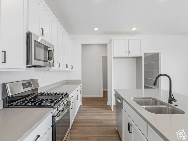 Photo 5 for MLS #2112210 at 1727 W Brocious Way #302