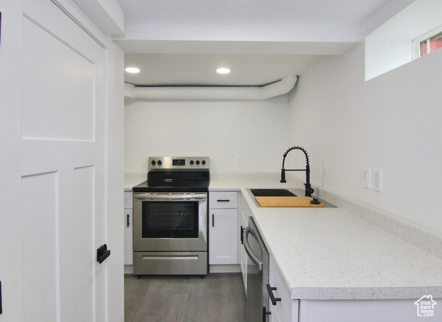 Photo 10 for MLS #2112219 at 511 E Douglas St