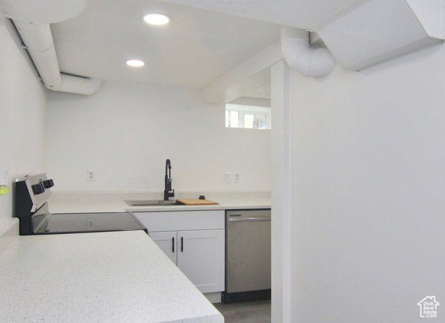 Photo 9 for MLS #2112219 at 511 E Douglas St