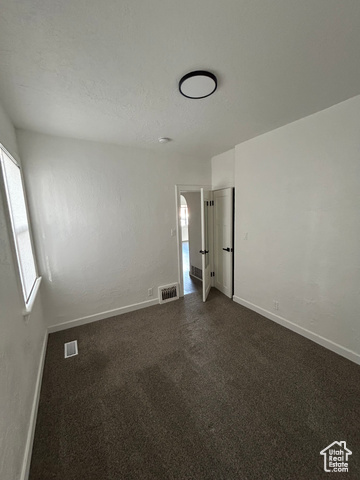 Photo 17 for MLS #2112219 at 511 E Douglas St