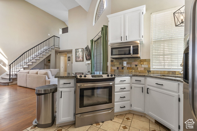 Photo 8 for MLS #2112223 at 5387 S New Hampton Dr