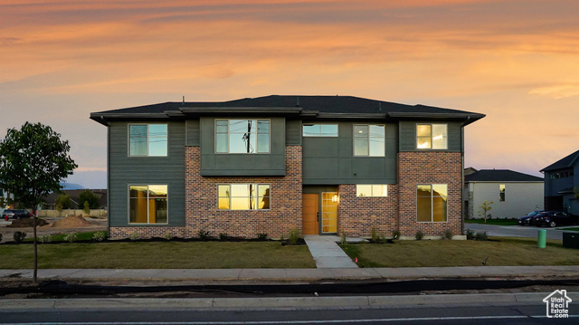 992 W 1910 S, Syracuse UT 84075
