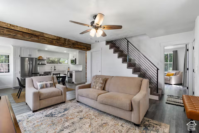 Photo 4 for MLS #2112233 at 225 W 1st North St #9