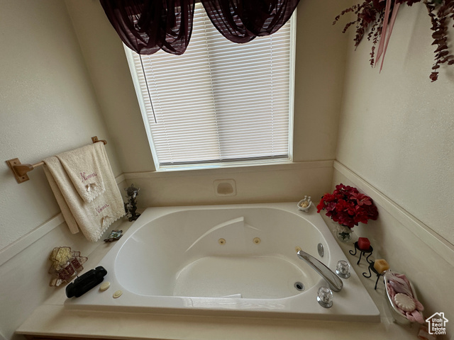 Photo 18 for MLS #2112257 at 525 N 100 East