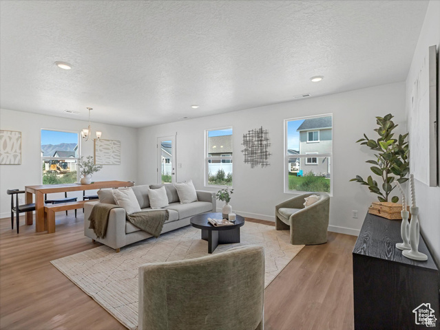 Photo 6 for MLS #2112261 at 1584 E Pheasant Rd #210