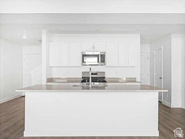 Photo 7 for MLS #2112265 at 1564 E Pheasant Rd #212