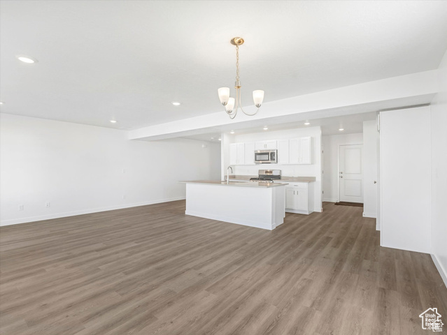 Photo 6 for MLS #2112265 at 1564 E Pheasant Rd #212