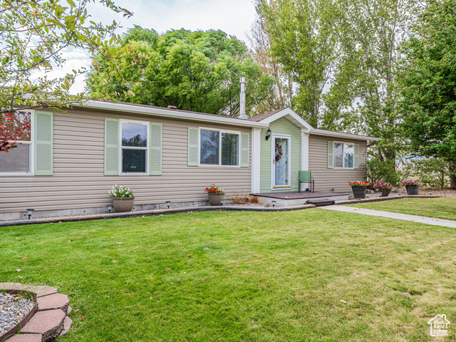 Photo 3 for MLS #2112271 at 3500 W 2800 North