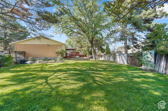 Photo 31 for MLS #2112275 at 5331 Queenswood Dr