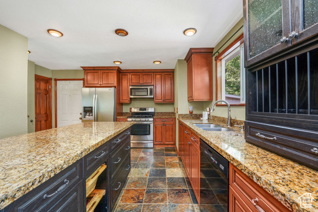 Photo 13 for MLS #2112275 at 5331 Queenswood Dr