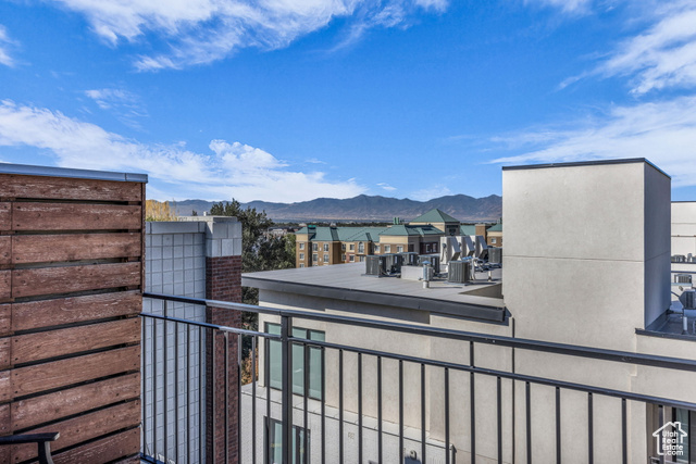 Photo 21 for MLS #2112284 at 360 W Broadway #604
