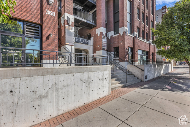 Photo 28 for MLS #2112284 at 360 W Broadway #604