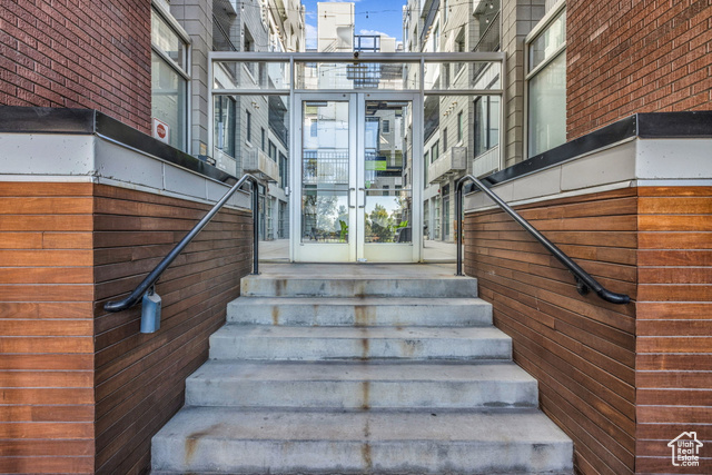 Photo 30 for MLS #2112284 at 360 W Broadway #604