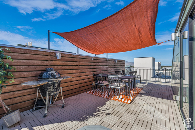 Photo 18 for MLS #2112284 at 360 W Broadway #604