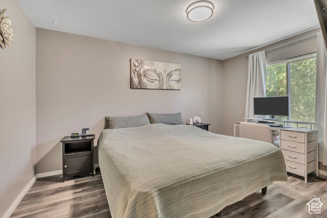 Photo 10 for MLS #2112288 at 4111 S Greyhackle Ln