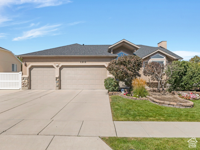 1212 W WILLOW RUN DR, Murray UT 84123