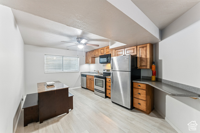 Photo 27 for MLS #2112344 at 2223 W Williamsburg Cir