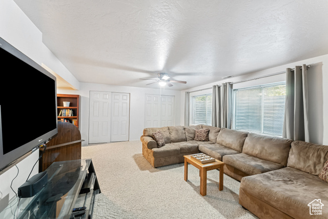 Photo 28 for MLS #2112344 at 2223 W Williamsburg Cir