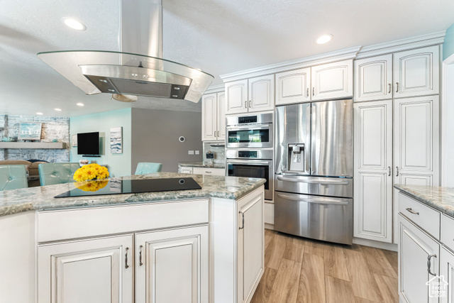 Photo 10 for MLS #2112344 at 2223 W Williamsburg Cir