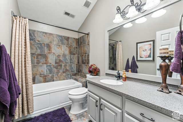 Photo 19 for MLS #2112344 at 2223 W Williamsburg Cir