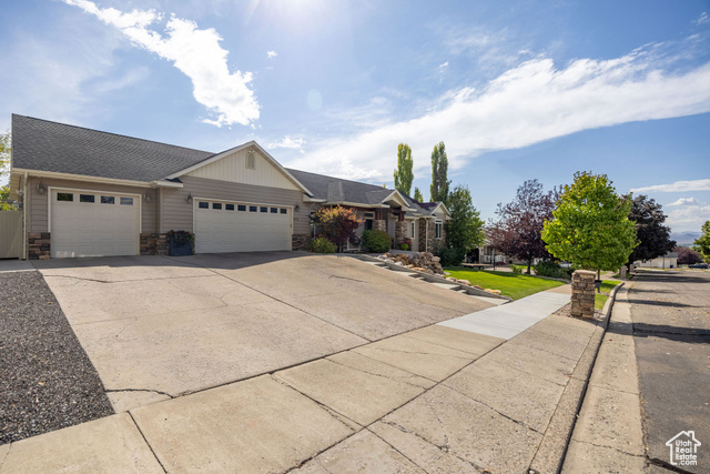 Photo 2 for MLS #2112345 at 878 E 400 South