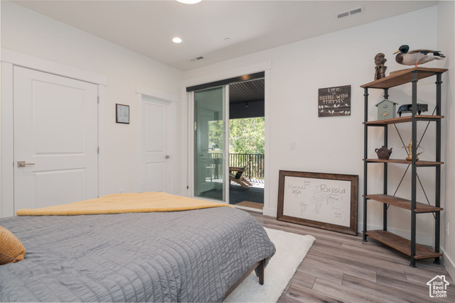 Photo 10 for MLS #2112349 at 3355 Santa Fe Rd