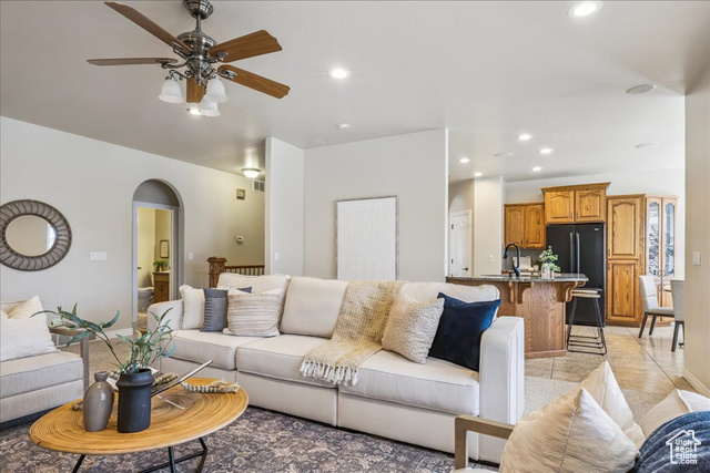 Photo 15 for MLS #2112356 at 563 W 2150 South