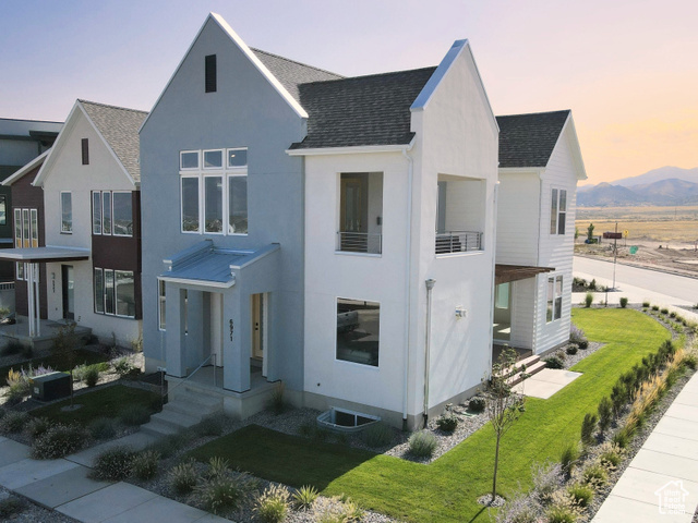 6971 W LAKE AVE #323, South Jordan UT 84009