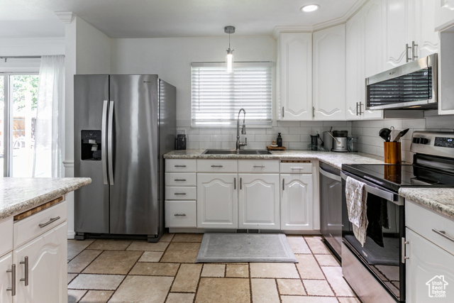 Photo 8 for MLS #2112379 at 3928 W Kilt St