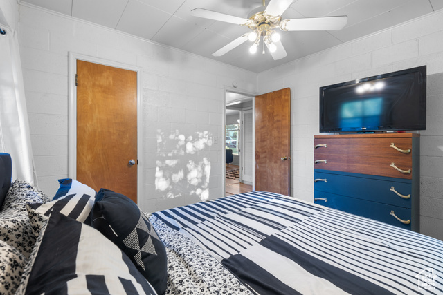 Photo 9 for MLS #2112383 at 1066 E 35th St