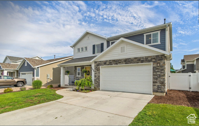 Photo 2 for MLS #2112396 at 1886 W Red Maple Dr