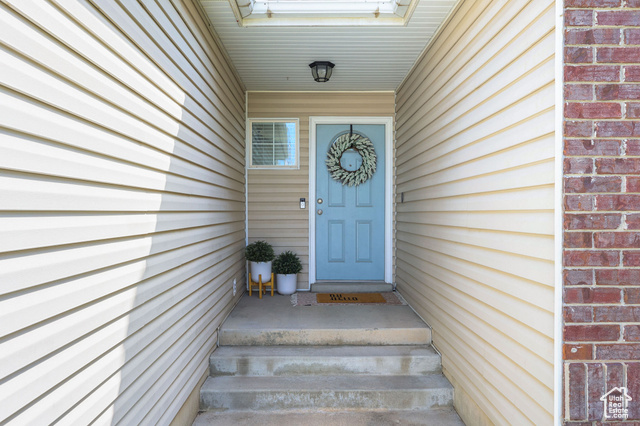 Photo 4 for MLS #2112400 at 1327 S 1650 West