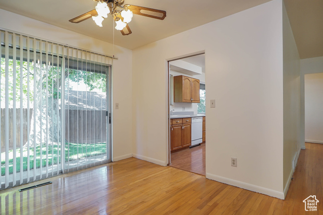 Photo 9 for MLS #2112402 at 3715 Van Buren Ave