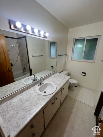 Photo 21 for MLS #2112402 at 3715 Van Buren Ave