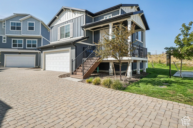 Photo 2 for MLS #2112410 at 4401 W Bromwell Ct