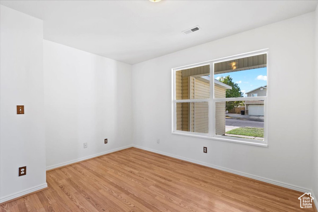 Photo 6 for MLS #2112413 at 2098 W 2220 North