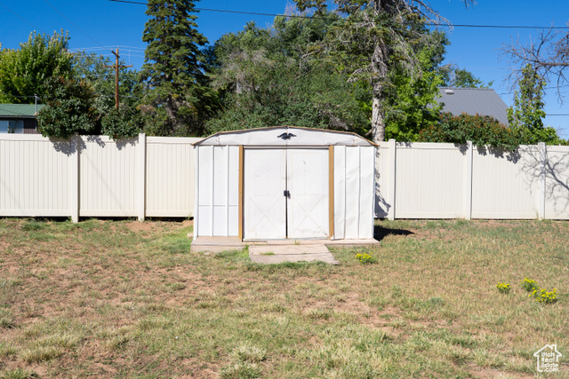 Photo 9 for MLS #2112423 at 165 W 100 North
