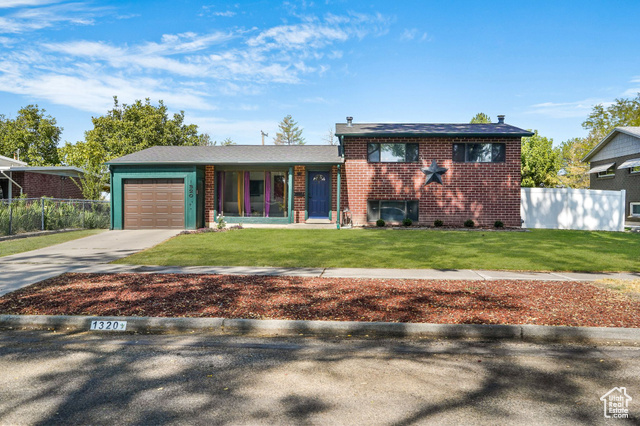 MLS #2112424 - 1320 W Sunset Dr