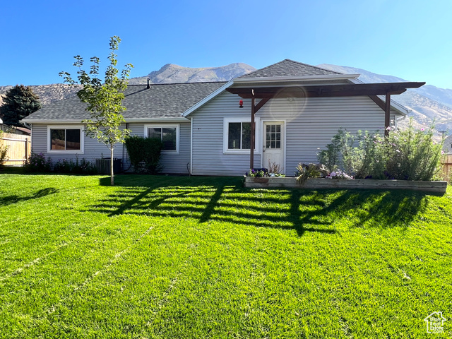 Photo 7 for MLS #2112432 at 10029 N Willow Ct