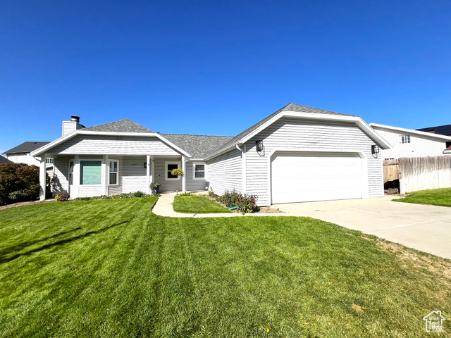 Photo 3 for MLS #2112432 at 10029 N Willow Ct