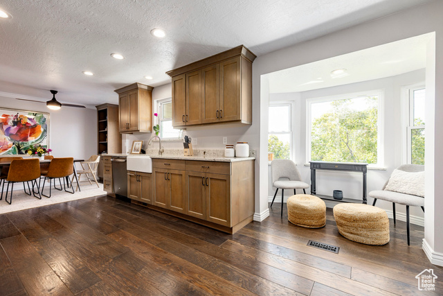 Photo 7 for MLS #2112443 at 2024 S Bonneview Dr