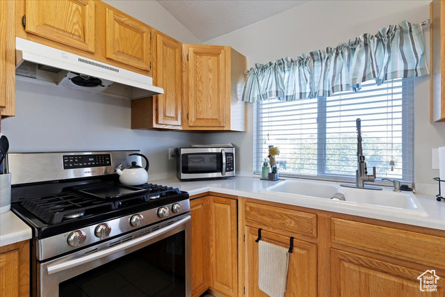 Photo 13 for MLS #2112447 at 2263 N 2290 West