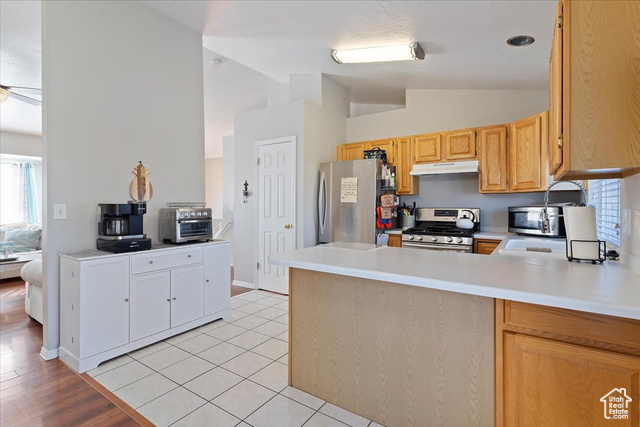 Photo 10 for MLS #2112447 at 2263 N 2290 West