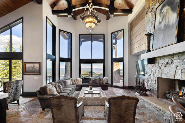 Photo 8 for MLS #2112451 at 9985 Summit View Dr