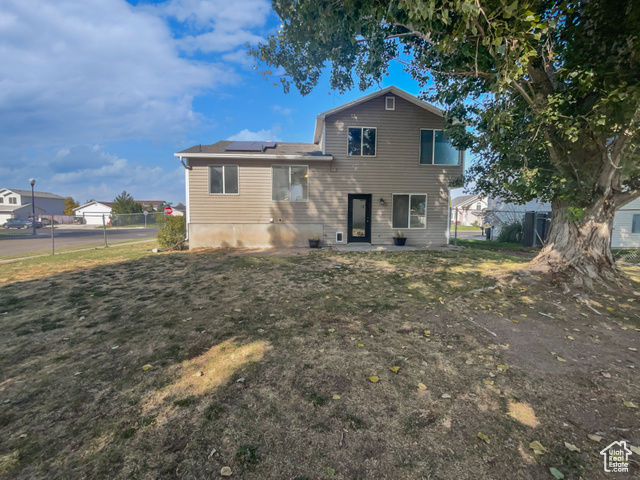 Photo 7 for MLS #2112458 at 1694 N 2225 West