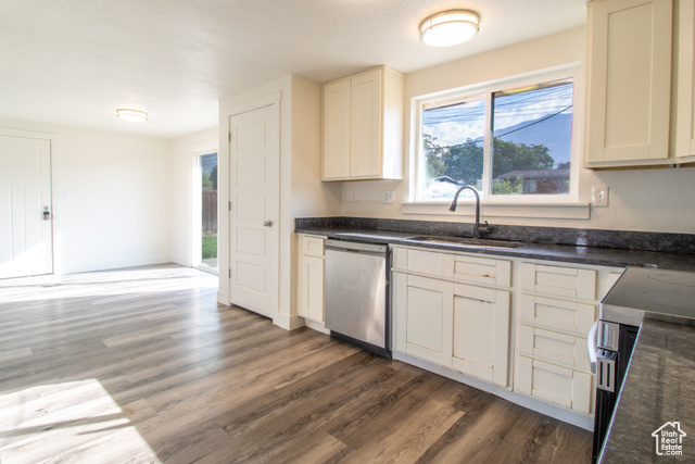 Photo 10 for MLS #2112484 at 177 S 200 East