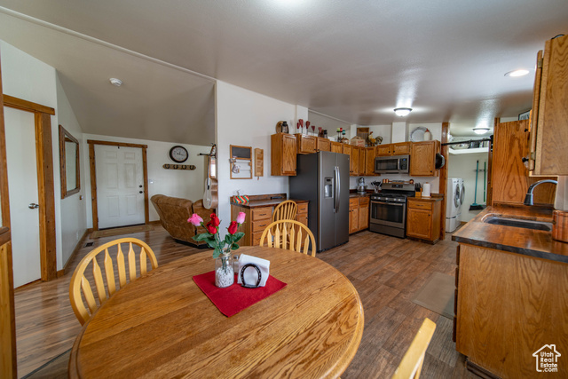 Photo 16 for MLS #2112485 at 180 E Main St