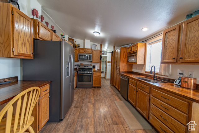 Photo 17 for MLS #2112485 at 180 E Main St