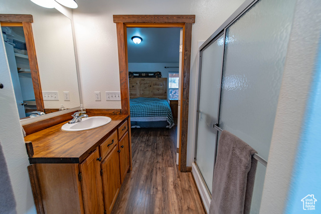 Photo 12 for MLS #2112485 at 180 E Main St