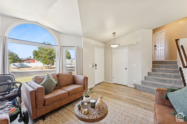 Photo 4 for MLS #2112493 at 4887 W 8620 South